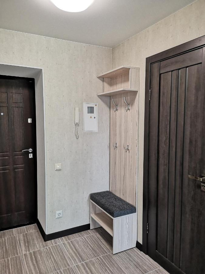 НОВАЯ КВАРТИРА на пр. Соборном возле ЗНУ Запорожье Экстерьер фото